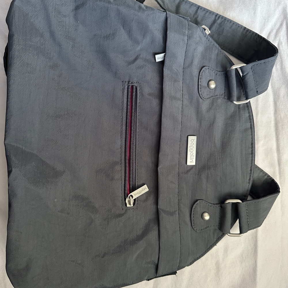 Baggallini Charcoal Crossbody Bag